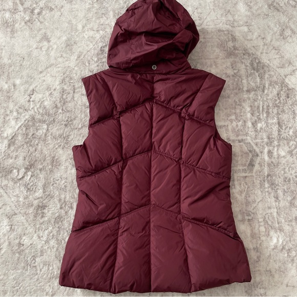 Add Down Quilted Puffer Vest Burgundy Size 2 - Picture 6 of 15